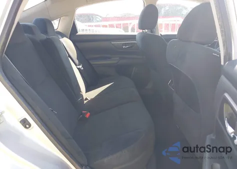 2015 Nissan Altima 2.5 Sv z USA, uszkodzony, nr VIN 1N4AL3AP8FC496204